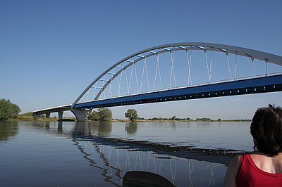 Strassenbrücke Tangermünde - km 389