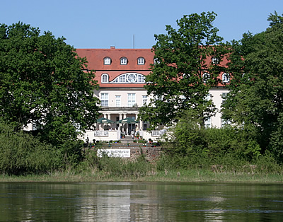 Schloss Storkau - km 397